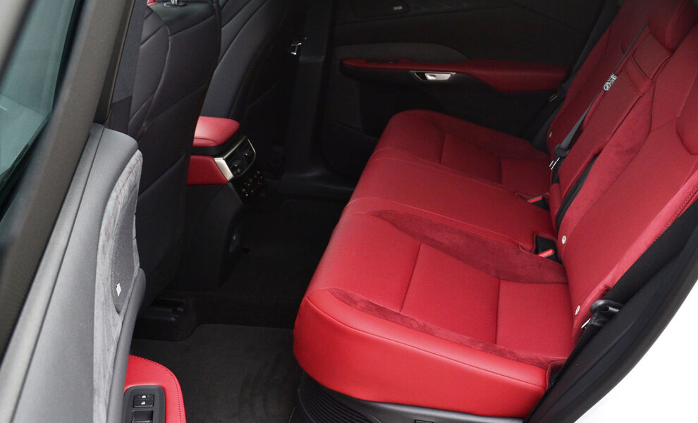 Lexus RX500h direct4 F-Sport PERFORMANCE - Image 12
