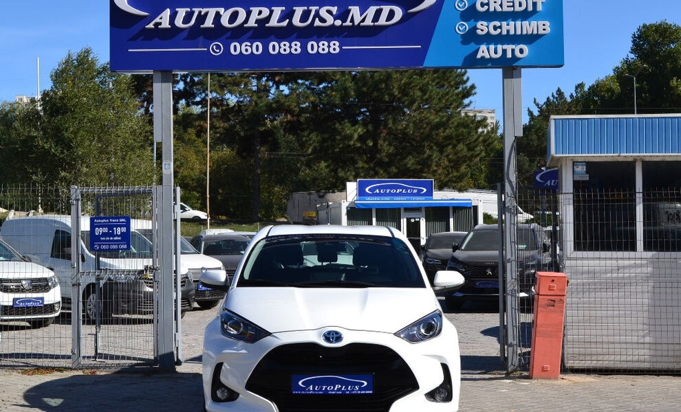 Toyota Yaris Hybrid - Image 16